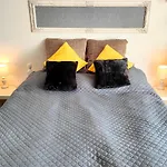 Dom Na Gorce W Beskidach - Apartamenty, *