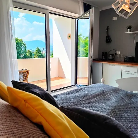 Dom Na Gorce W Beskidach - Apartamenty, Apartment Gorki Wielkie