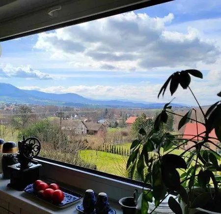Apartamento Dom Na Górce W Beskidach - Apartamenty, *