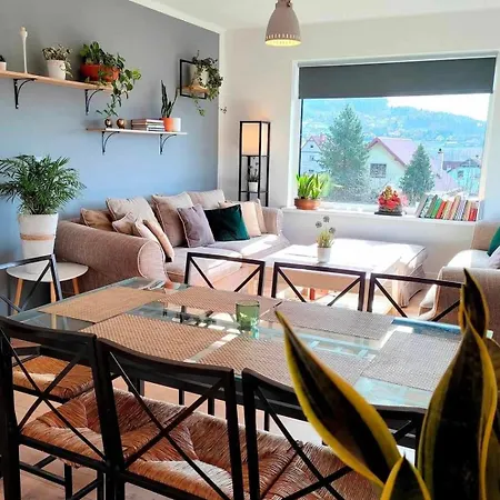 Dom Na Górce W Beskidach - Apartamenty, Gorki Wielkie