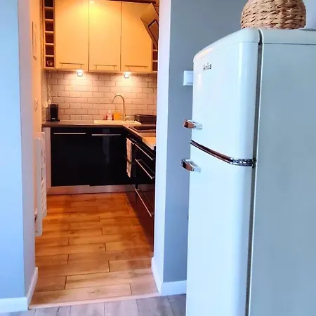 Apartamento Dom Na Górce W Beskidach - Apartamenty, *