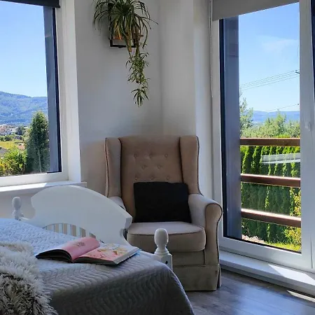 Dom Na Górce W Beskidach - Apartamenty, *