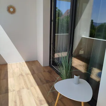 Apartamento Dom Na Górce W Beskidach - Apartamenty,