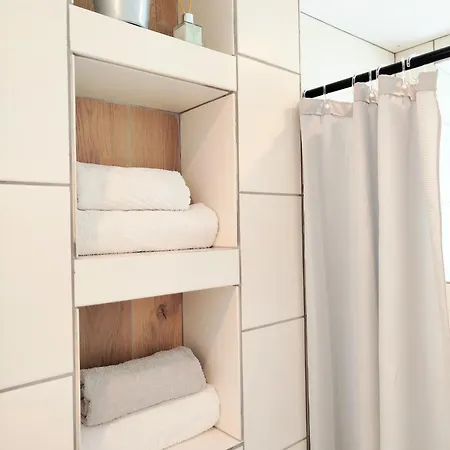 Apartamento Dom Na Górce W Beskidach - Apartamenty, *