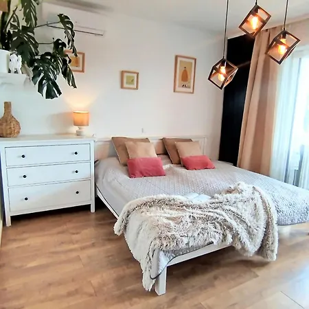 Dom Na Górce W Beskidach - Apartamenty, Gorki Wielkie