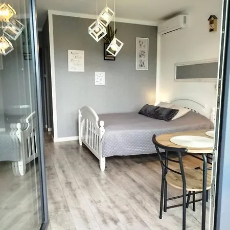 Dom Na Górce W Beskidach - Apartamenty, Gorki Wielkie