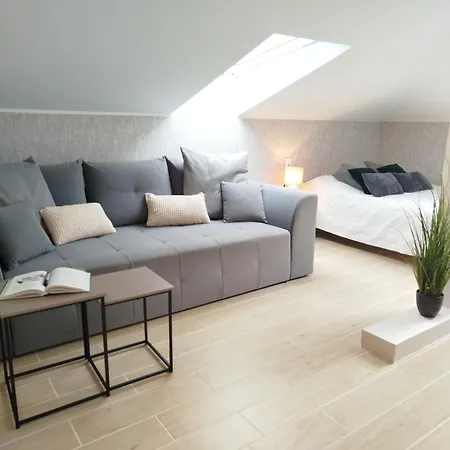 Dom Na Górce W Beskidach - Apartamenty, Gorki Wielkie